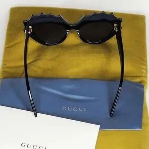 GUCCI SUNGLASSES GG0781S HOLLYWOOD FOREVER CRYSTAL CAT EYE ACETATE $1,200 Gucci | Accessories | Gucci Sunglasses Gg78s Hollywood  main image 4